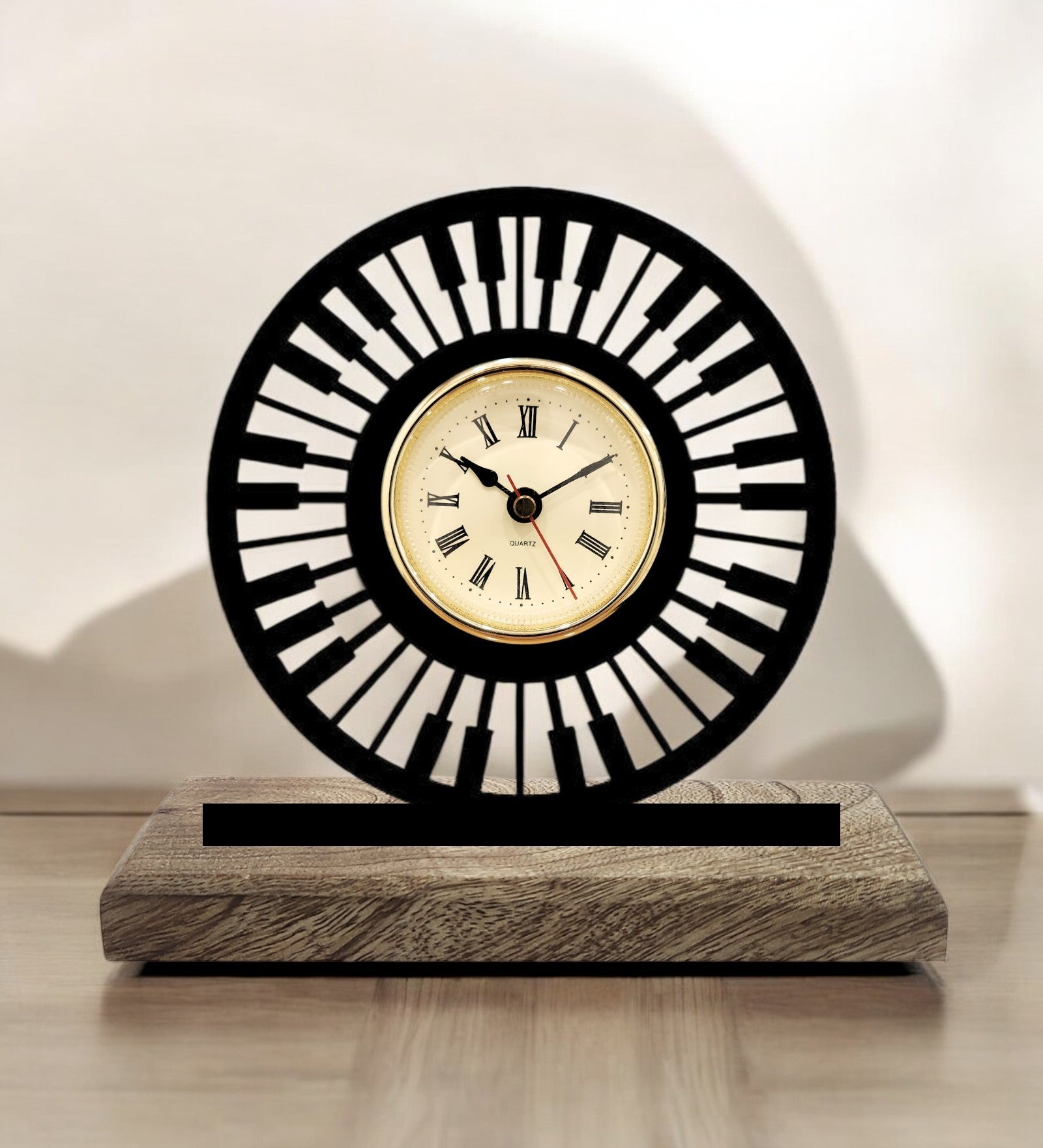 Piano Black Table Clock