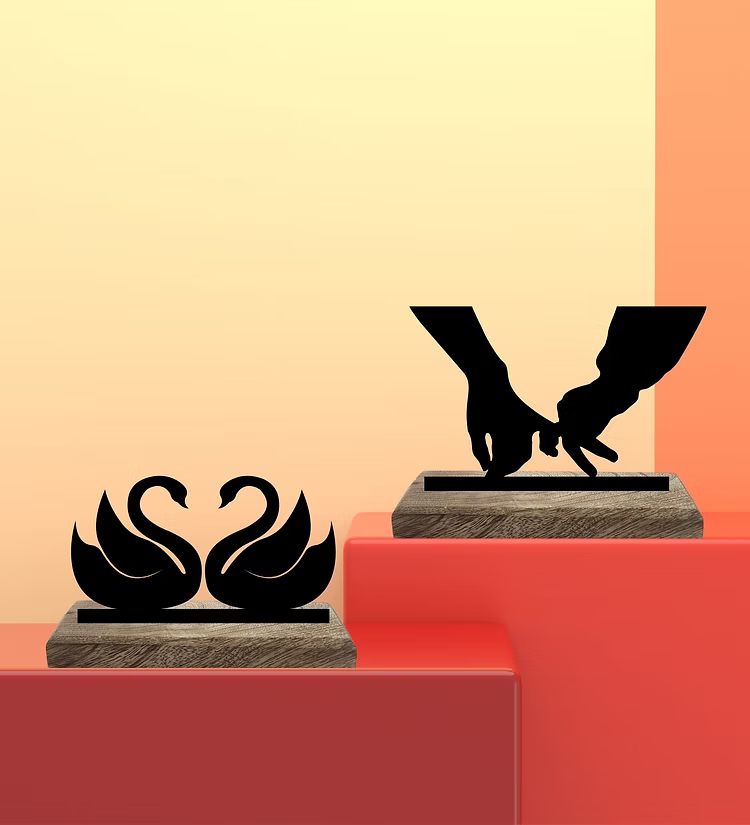 Regal Romance Set of 2 Table Décor