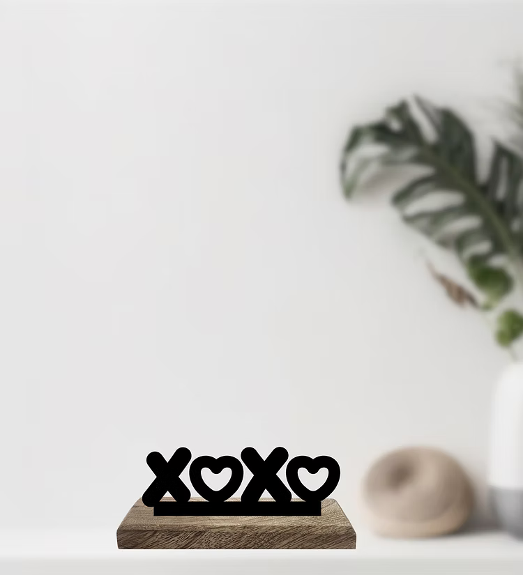 XOXO Lovebirds Set of 2 Table Décor