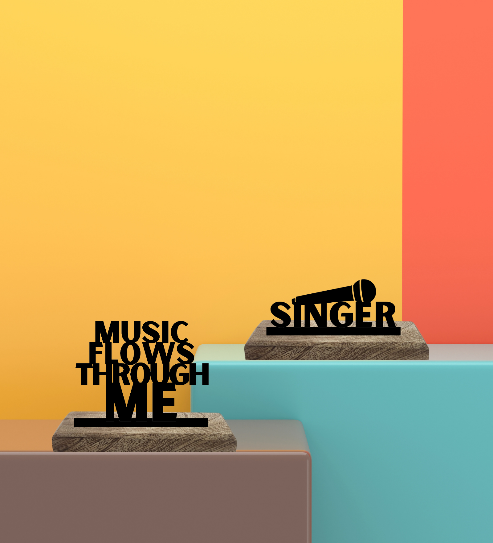 Singer Set of 2 Table Décor