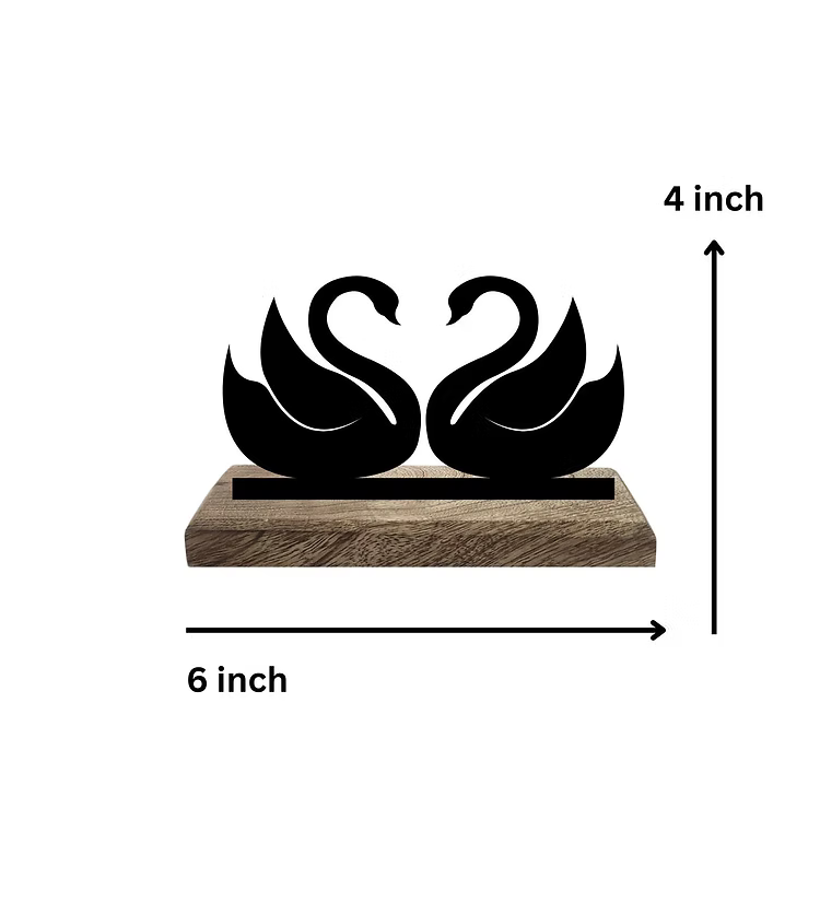 Regal Romance Set of 2 Table Décor