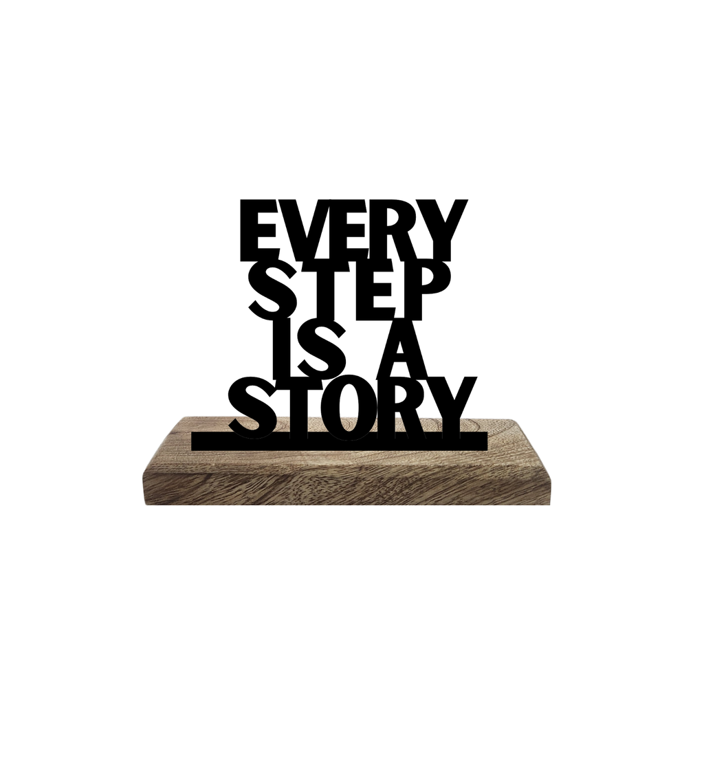 Hiking Set of 2 Table Décor