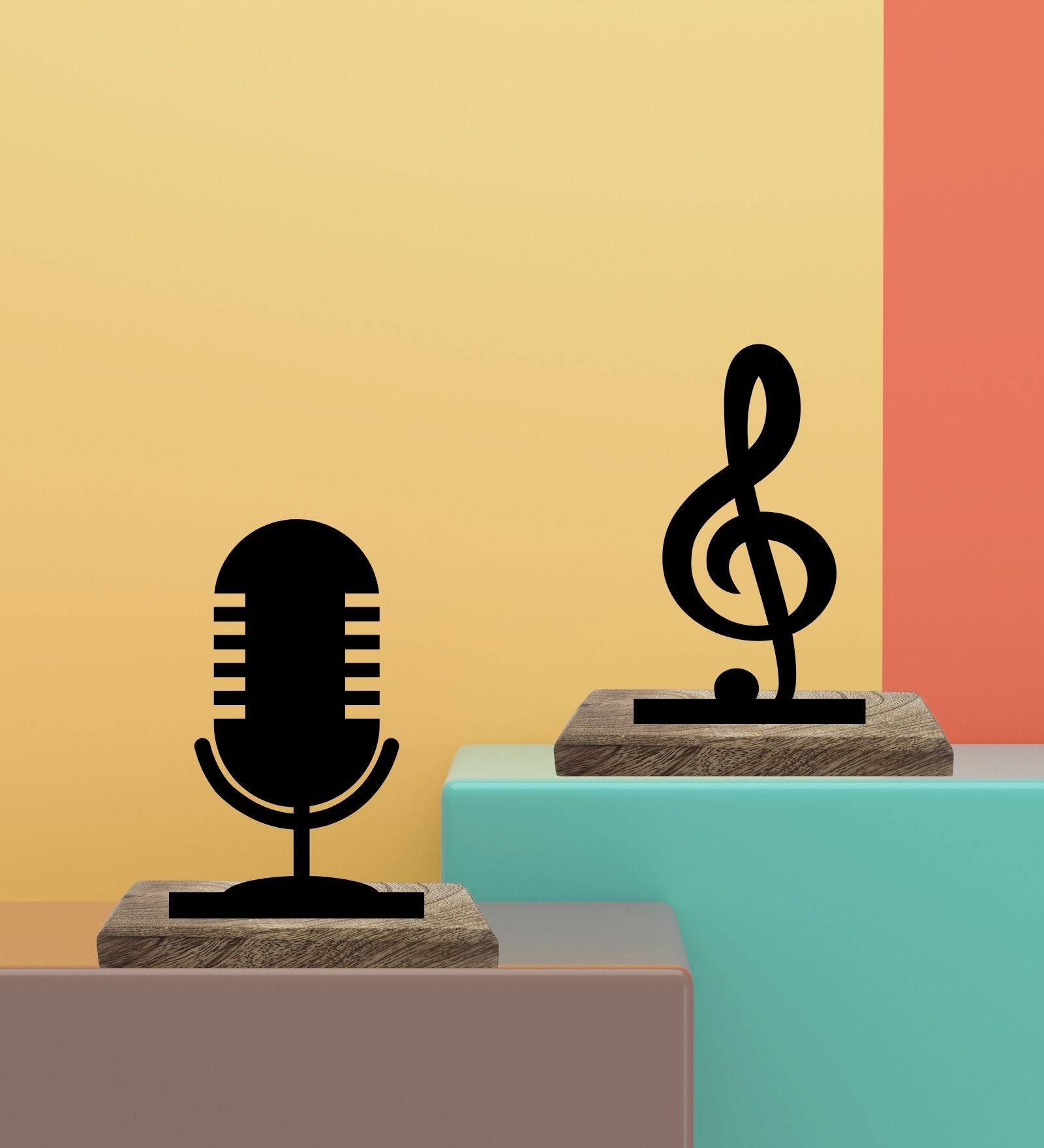 Melodic Amplification Set of 2 Table Décor