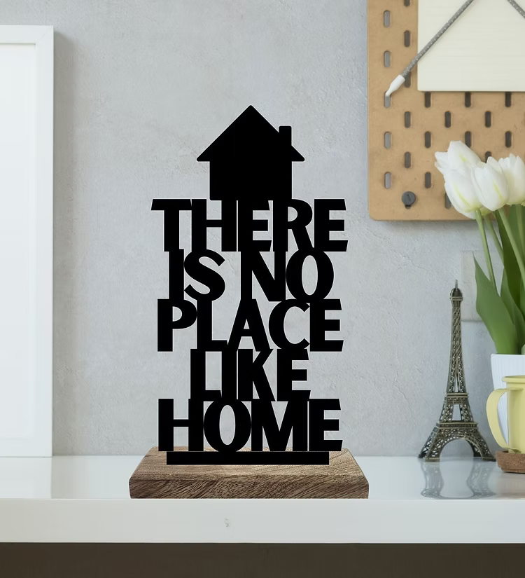 Homely Happiness Set of 2 Table Décor
