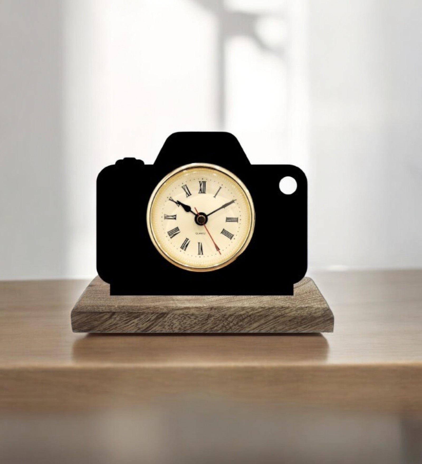 Photographer Camera Black Table Clock
