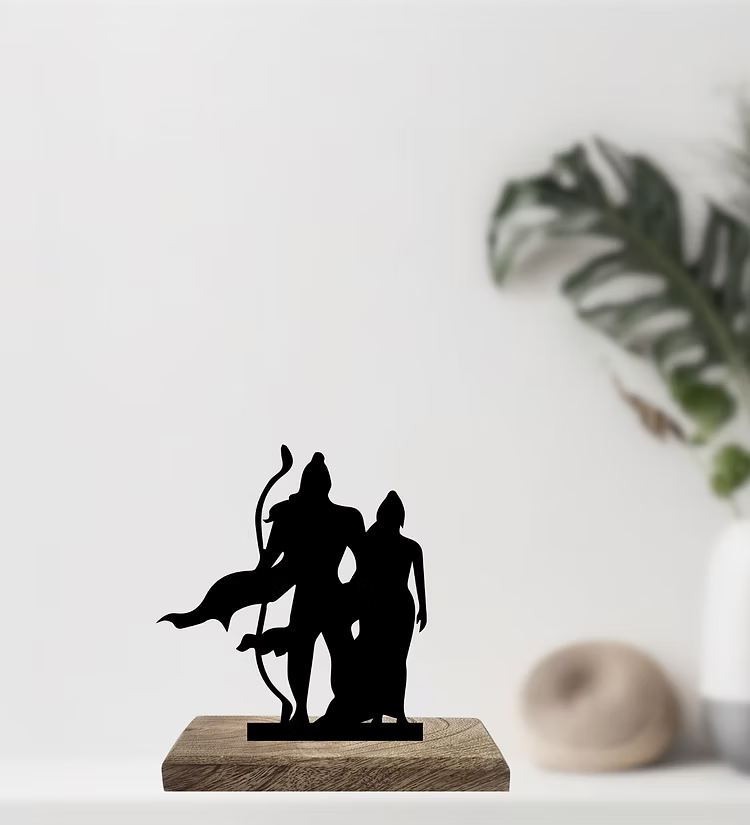 Epic Legends Set of 2 Table Décor
